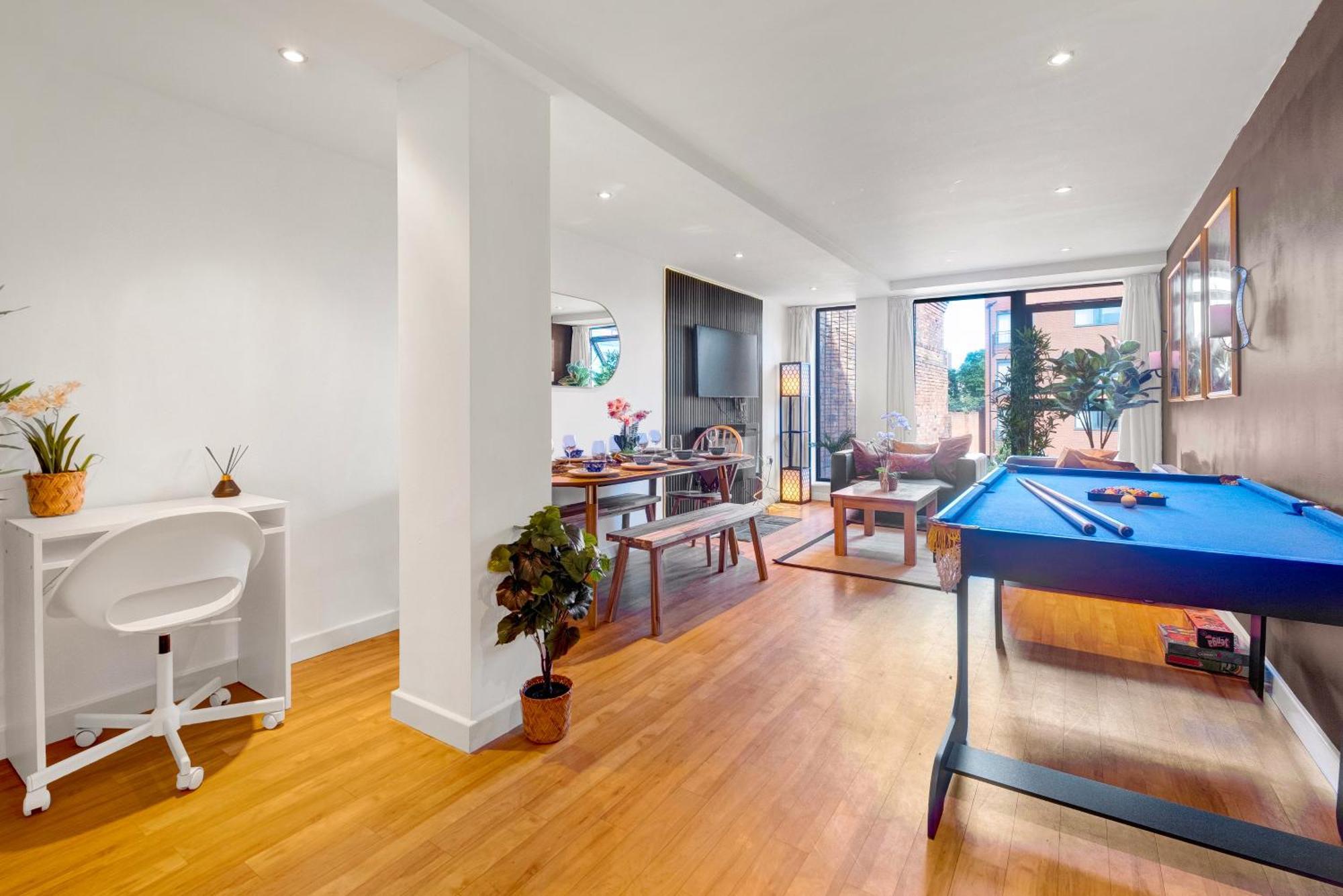 Thai Haven With Pool Table - Nexflix - Centre, Free Parking Apartment