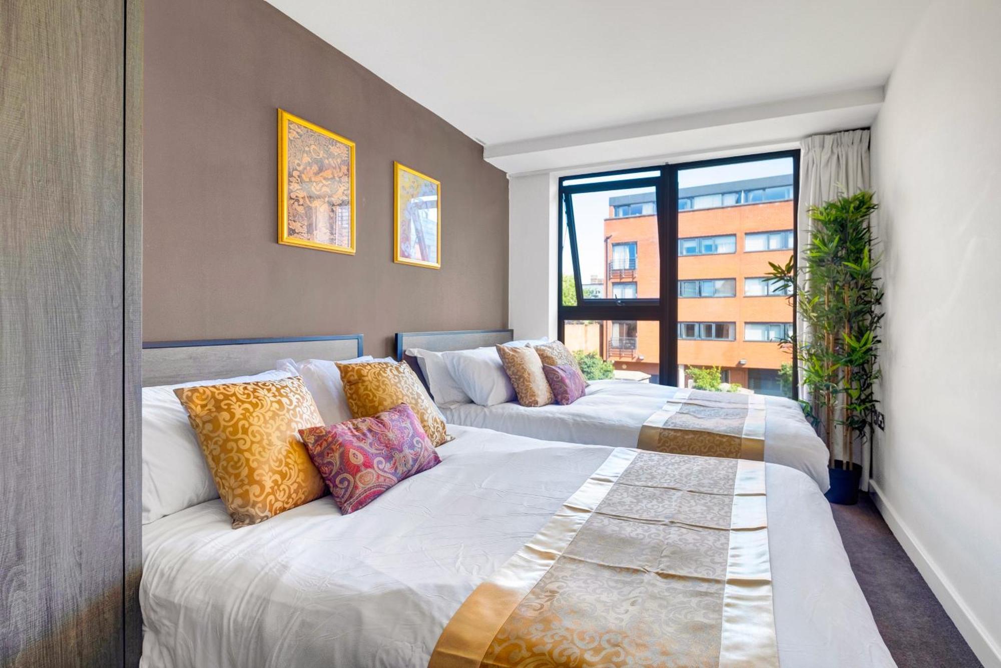 Thai Haven With Pool Table - Nexflix - Centre, Free Parking Apartment